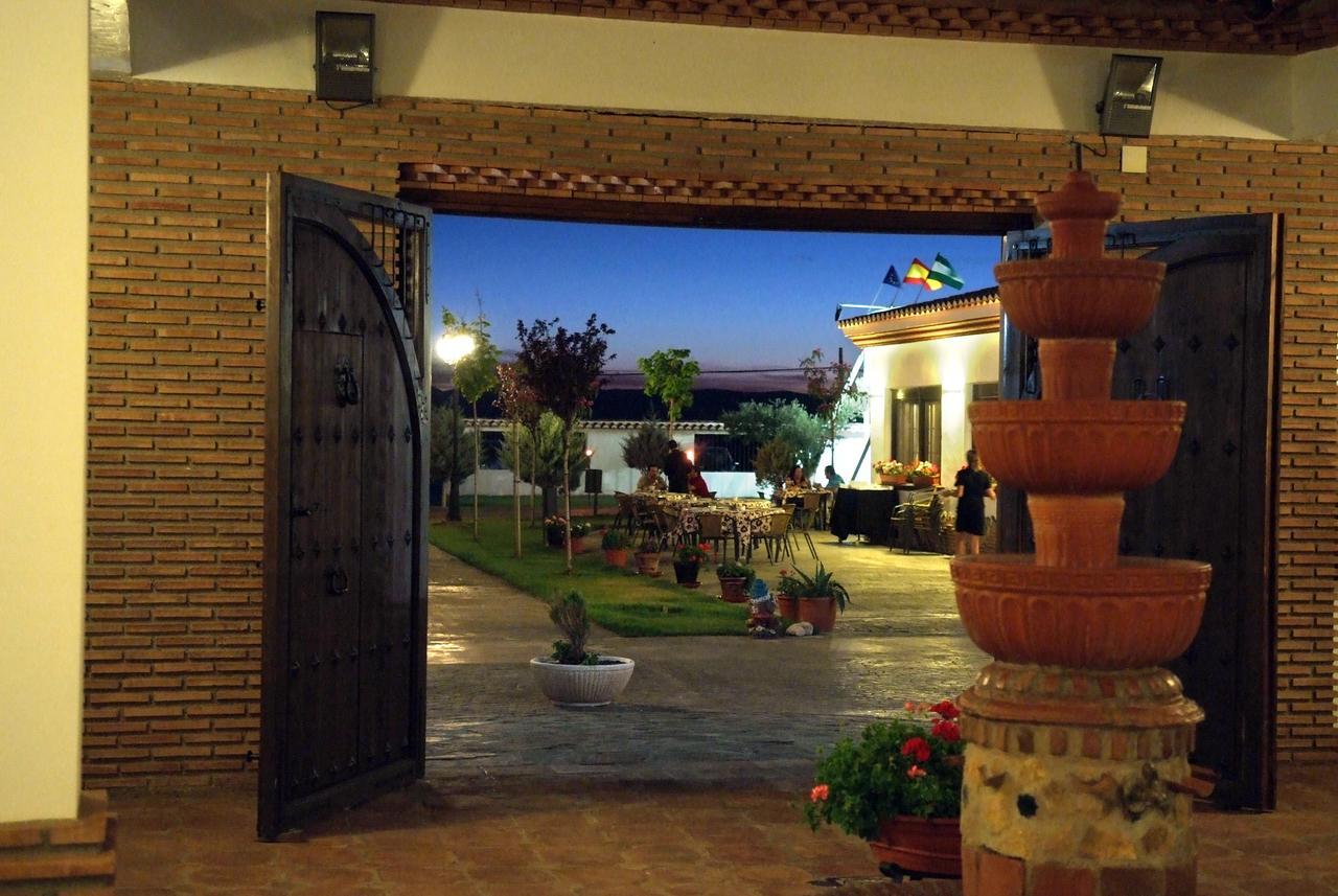 Hotel La Hacienda Del Marquesado Albunan Esterno foto